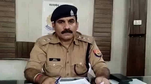 औरैया कोतवाली क्षेत्र के करमपुर हाइवे पर   दुकान में हुई चोरी का पुलिस ने किया खुलासा:सीओ सिटी सुरेंद्र नाथ यादव