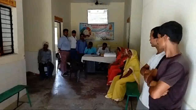 तरबगंज :प्राथमिक स्वास्थ्य केंद्र पर मुख्यमंत्री जन आरोग्य मेले का हुआ आयोजन