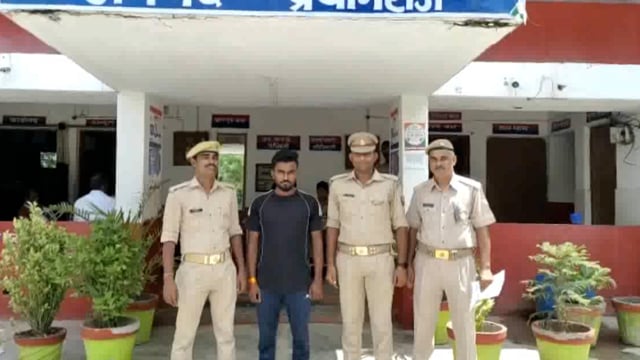 शादी का झांसा देकर युवती से दुराचार करने वाले आरोपी युवक को पुलिस ने किया गिरफ्तार#Bara Prayagraj 