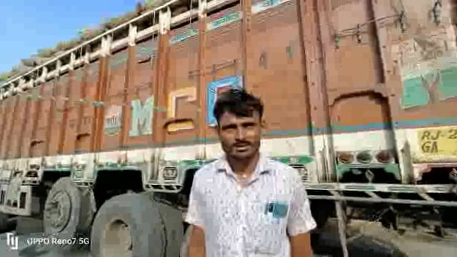 जालौन
मंडी सचल दल टीम ने पकड़ा आलू से भरा हुआ ट्रक
मंडी शुल्क चोरी कर ले जा रहा था आलू
जुर्माने की कार्रवाई शुरू 