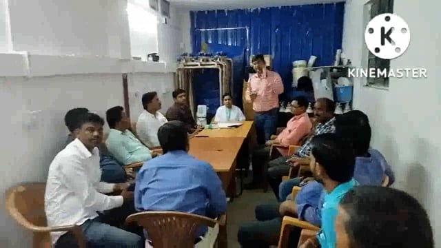 फुल्लीडुमर प्रखंड प्रमुख की उपस्थिति में रोगी कल्याण समिति की बैठक प्राथमिक स्वास्थ्य केंद्र फुल्लीडुमर में आयोजित