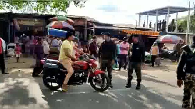 नगर पंचायत चुनाव को लेकर तारापुर पुलिस ने चलाया विशेष वाहन जांच अभियान वसूला जुर्माना