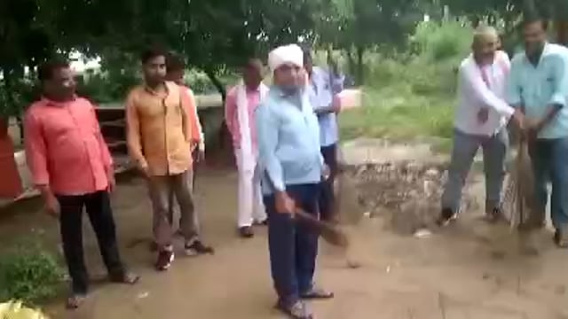 सेवा पखवाड़े के तहत भाजपा ने चलाया स्वच्छता अभियान जो महज फोटो सेशन तक रहा सीमित