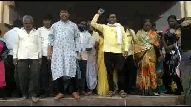 तोंडार पाटी येथील वस्तीत मूलभूत सुविधा निर्माण करून द्याव्यात,प्रहारची उपजिल्हाधिकाऱ्यांकडे मागणी