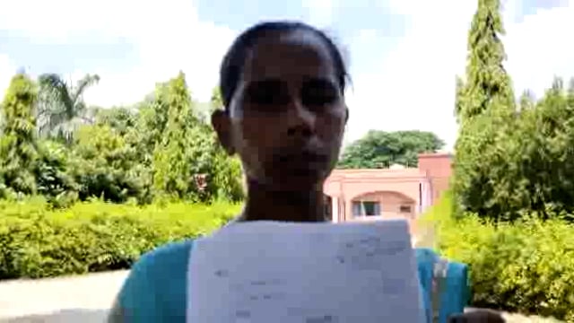 फफूंद थाना क्षेत्र के आराजी दरगाह के पास दबंगों ने भूमि पर किया कब्जा मामले को पीड़िता ने जिलाधिकारी से लगाई गुहार