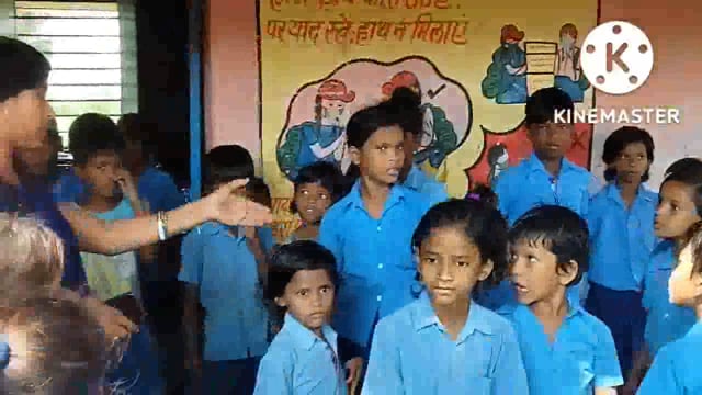 फुल्लीडुमर प्रखंड के प्रा० वि० कठडांड़ में गुणवत्तापूर्ण शिक्षा की उढ रहीधज्जियां सरकार दोषी या विभाग जनता पूछ रही सवाल