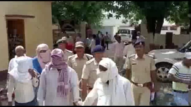 लखीसराय पुलिस ने महिला की लूटी गई रकम के साथ चार अपराधियों को किया गिरफ्तार सभी अपराधी मोतिहारी जिले के रहने वाले