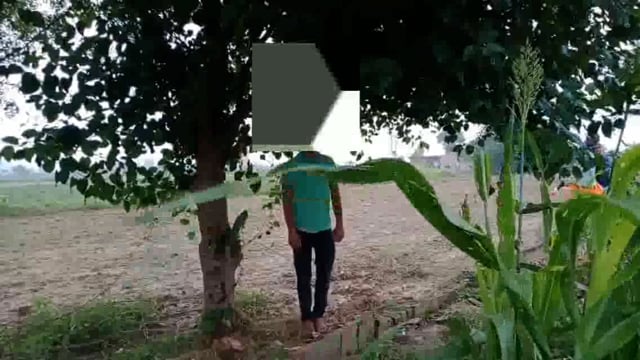 कन्नौज इंदरगढ़ के पटेल नगर तिराहे के पास संदिग्ध परिस्थितियों में युवक का लटकता मिला सहतूस पेड़ में सब मौके पर पहुंच इंद