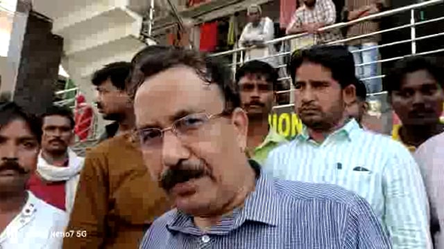 जालौन
विधुत विभाग ने चलाया सघन चेकिंग अभियान
विधुत विभाग के जनरल मैनेजर पी के सिंह की अगुवाई में चला चैकिंग अभियान 