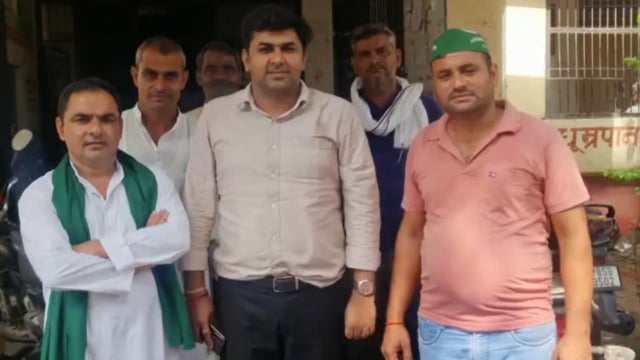 प्राकृतिक आपदा से पीड़ित किसानों के समर्थन में आए किन्नर ली भाकियू की सदस्यता