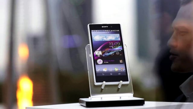 Кадр из работы Courage Films: Презентация Sony Xperia Z1 — официальный ивент‑док, демо камеры и экосистемы