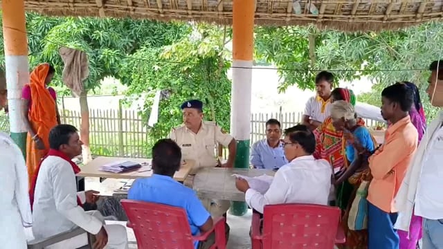 हसनगंज थाना प्रांगण में जनता दरबार का हुआ आयोजन, कुल 04 मामले पर हुई सुनवाई