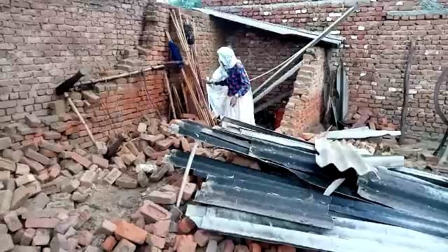 इंद्रदेव के प्रकोप से उजड़ा: गरीब का आशियाना