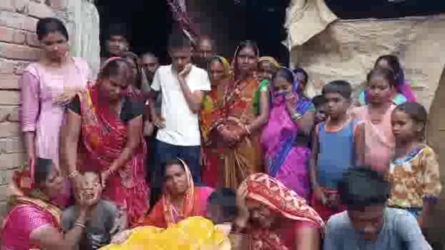 विद्युत स्पर्शाघात से जीविका समूह के अध्यक्ष की मौत