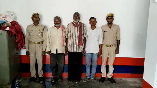 एसपी चारु निगम के निर्देशन पर फफूंद थाना पुलिस ने तीन अभियुक्तों पर सीआरपीसी की धारा 151 के तहत की गई कार्रवाई