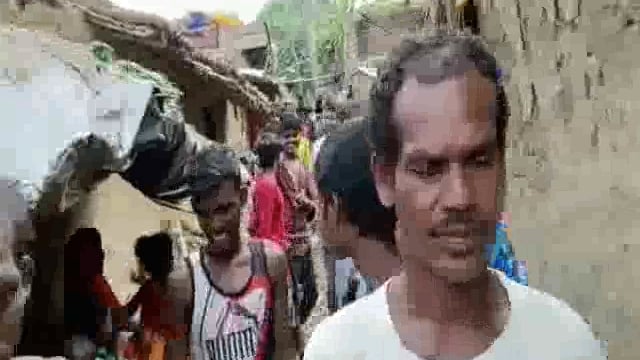 हिलसा नगर परिषद क्षेत्र से मुख्य पार्षद प्रत्याशी साधना देवी ने चलाया जनसंपर्क अभियान