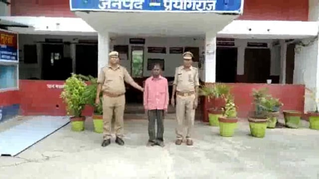अवैध विस्फोटक सामग्री के साथ पुलिस ने 1 अभियुक्त को लोहगरा से गिरफ्तार कर भेजा न्यायालय
