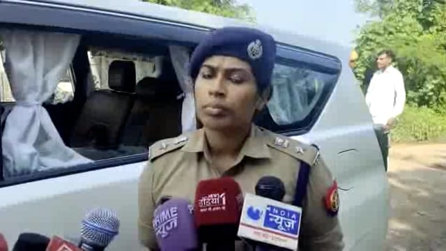 आज औरैया एसपी चारू निगम ने छात्र की मौत के मामले की मीडिया को दी जानकारी 