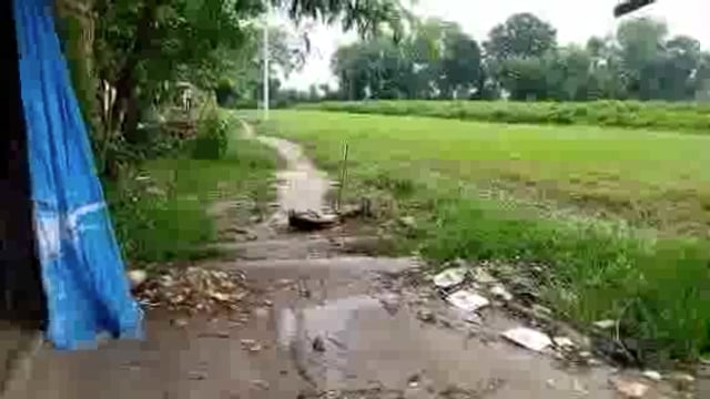 गोंडा वजीरगंज जल निकासी की व्यवस्था  होने से ग्रामीणों को हो रही दूसरी देखिए खास रिपोर्ट