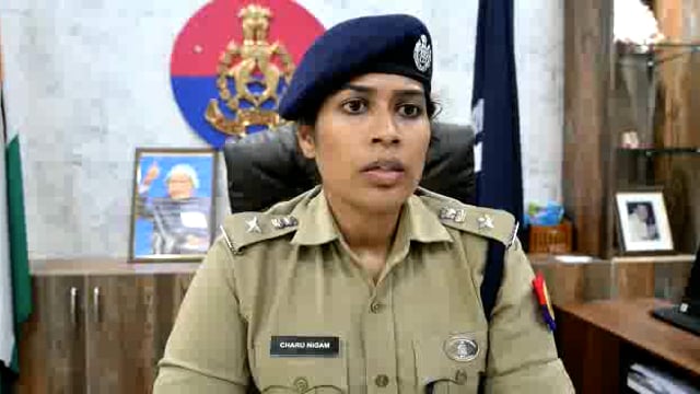 अछल्दा में छात्र की मौत के बाद बवाल और आगजनी में 35 नामजद व 250 अज्ञात लोगों पर केस दर्ज-चारु निगम-एसपी औरैया