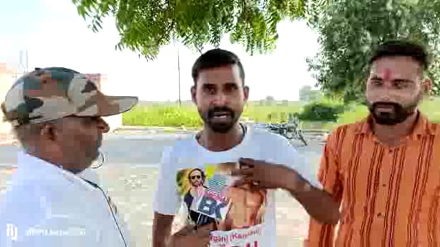 मिलिए अजय देवगन और रोहित शेट्टी के दीवाने राहुल कुशवाहा से जो पैदल चल पड़े हैं मुंबई इन सितारों से मिलने 