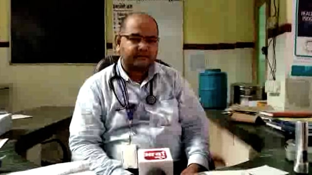 रायबरेली सरेनी क्षेत्र में सड़क हादसे में एक बच्ची की हुई मौत, 3 लोगों की हालत गंभीर डॉक्टरों ने दी मामले की जानकारी।