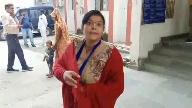 एसएसपी कार्यालय पर पहुंची युवती ने काटा हंगामा