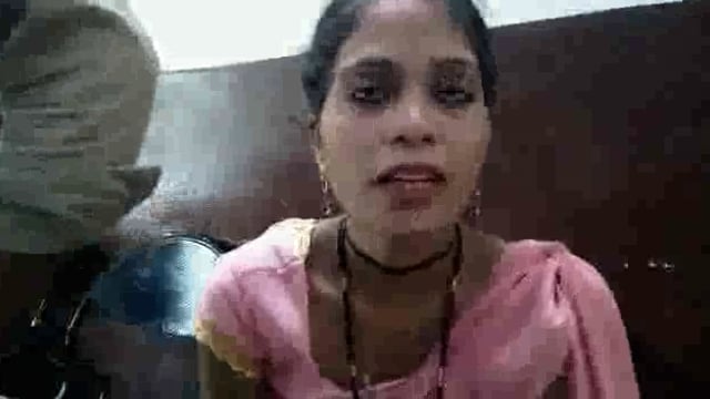 जालौन
फिर दिखा रफ़्तार का कहर
आमने-सामने भिड़े दो वाइक सवार
दम्पत्ति हुए घायल
राहगीरों ने पहुंचाया अस्पताल 