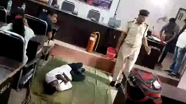 आग से वचाव के तरीके बताए 