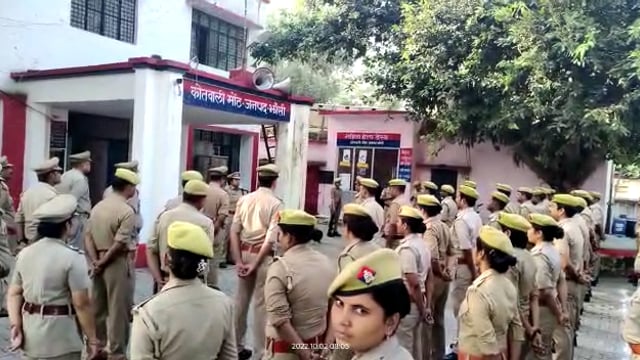 मोठ कोतवाली में 2 अक्टूबर को गांधी जयंती व लाल बहादुर शास्त्री जयंती मनाई गई ।