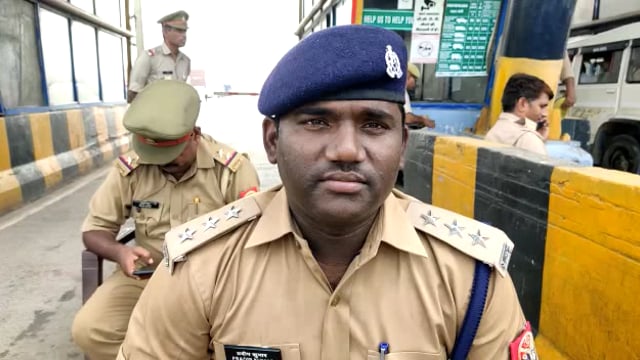 अजीतमल के अनंतराम टोल पर सीओ प्रदीप कुमार ने चलाया चेकिंग अभियान