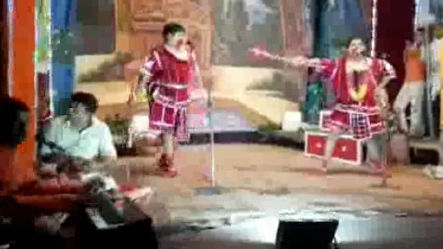 कोंच:रामलीला में बाली वध लीला का हुआ मंचन दर्शकों की उमड़ी  भारी भीड़