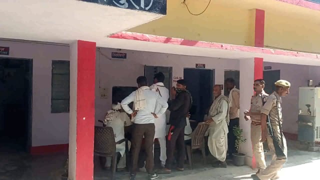 मार्ट थाना क्षेत्र में एक वृद्ध से की मारपीट