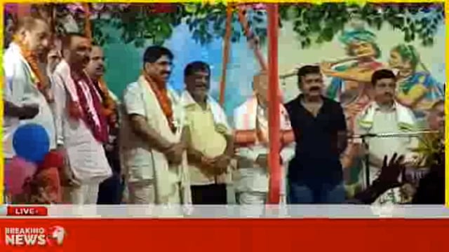 गोंडा श्रीमद्भागवत महापुराण कथा में शामिल हुए कई गणमान्य लोग देखिए रिपोर्ट