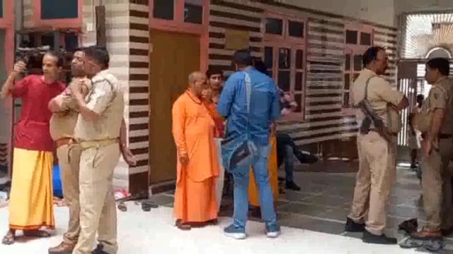 आश्रम पर कब्जे को लेकर दो संत समाज के लोग आपस में भिड़े आधा दर्जन हुए घायल