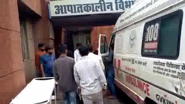 एटा। पारिवारिक विवाद में आपस में भी महिलाएं तीन घायल।