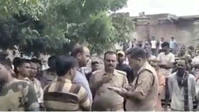 महावन की तैया पुर गांव के समीप पानी में तैरता मिला व्यक्ति का शव परिजनों ने लगाया हत्या का आरोप