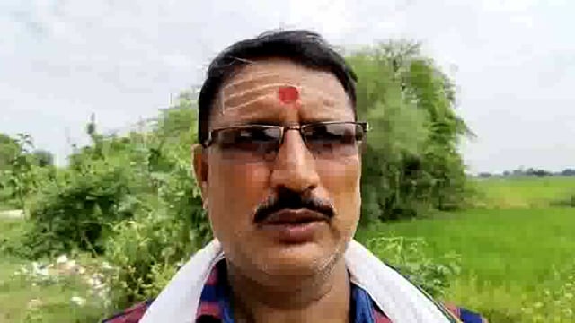 यमुनापार क्षेत्र में लगातार हो रही बारिश से किसानों की सैकड़ों बीघा धान की तैयार फसल हुई नष्ट,किसान हुए चिंतित