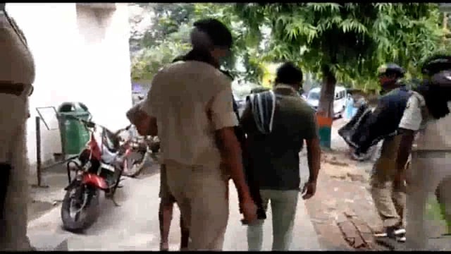 मारपीट मामले में फरार चल रहे दो आरोपी को पुलिस ने गिरफ्तार कर भेजा जेल