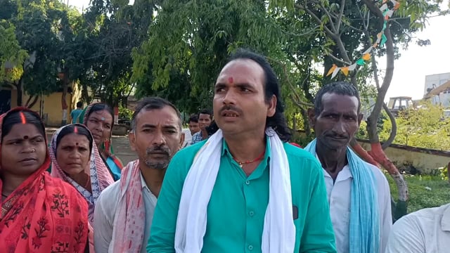 सूरजगढ़ा प्रखंड के प्रखंड वार्ड अध्यक्ष ने बताया कि पंचायत का विकास तभी संभव है जब मुखिया और वार्ड एक साथ होंगे