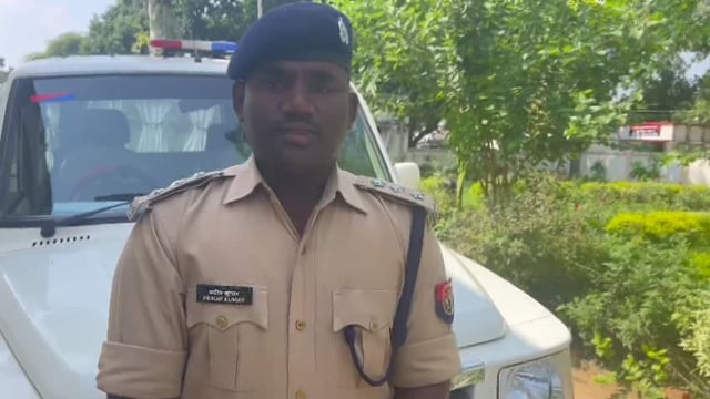 पुलिस लाइन की जमीन पर हो रहे खनन के मामले को लेकर सीओ प्रदीप कुमार ने मीडिया को दी जानकारी