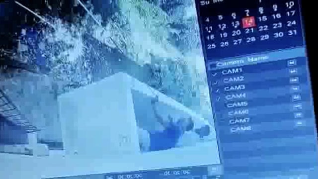 विद्युत लाइन की चपेट में आया युवक,घटना सीसीटीवी कैमरे में हुई कैद