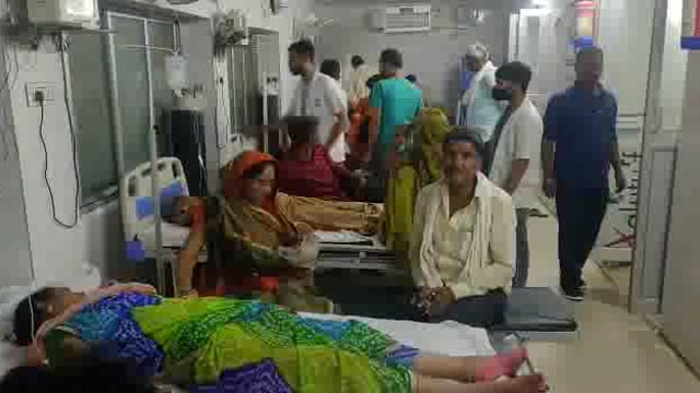 अलग-अलग जगहों पर सर्पदंश से 5 लोगों की हालत खराब