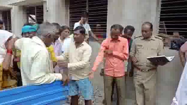 हादसे की चपेट में आकर घायल हुई गर्भवती महिला की रैफर के दौरान मौत