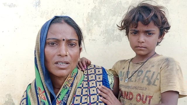 बलरामपुर:गंगा बक्श भागड़ बाढ़ का कहर, दावे फेल दाने दाने को मोहताज बाढ़ पीड़ित का छलका दर्द।