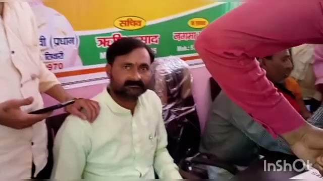 करमडीह कला ग्राम पंचायत की पंचायत भवन पर नेत्र जांच चिकित्सा शिविर का हुआ आयोजन 150 मरीजों की हुई नेत्रों की जांच