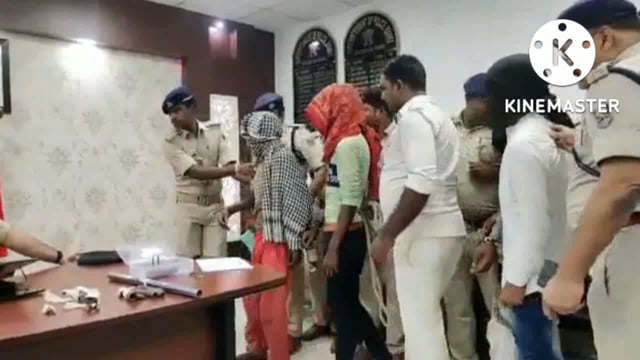 इनारावरण गांव में एक घर में संचालित मिनी गन फैक्ट्री का पुलिस ने किया उद्भेदन, एसपी ने प्रेस विज्ञप्ति कर दी जानकारी