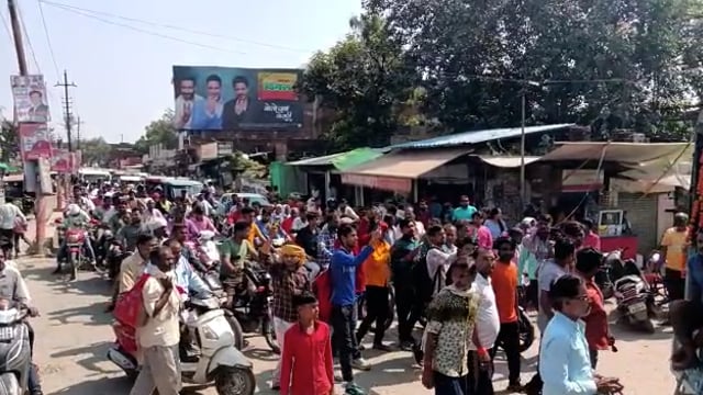 जालौन
सीआरपीएफ जवान का पार्थिव शरीर पहुंचा जालौन 