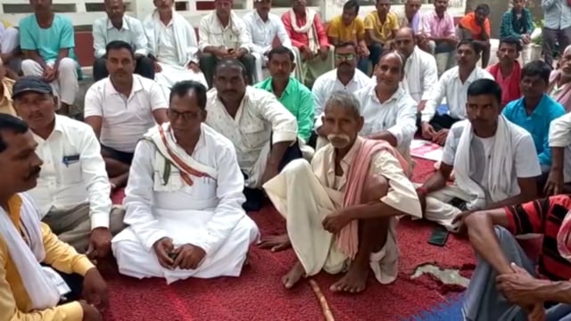चानन  : रेवटा काली मंदिर में तीन दिवसीय काली पूजा मेले के ले हुई बैठक आयोजित। 
