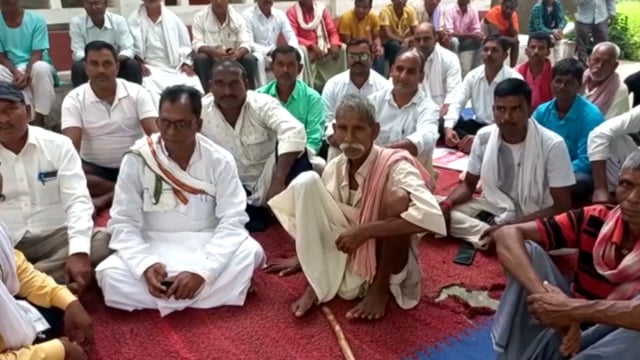 चानन  : रेवटा काली मंदिर में तीन दिवसीय काली पूजा मेले के ले हुई बैठक आयोजित। 